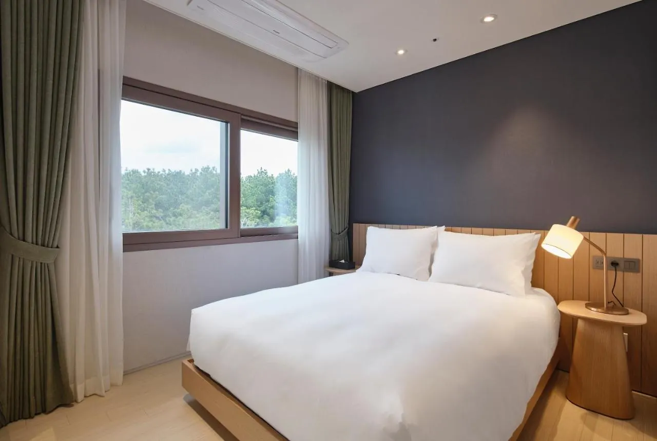 Hundert Hills Hotel Jeju Resort