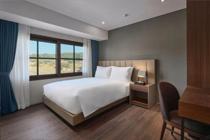 *** Resort Hundert Hills Hotel Jeju South Korea